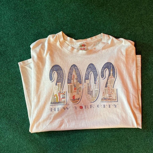 Vintage New York 2002 Tee - Picture 3 of 3